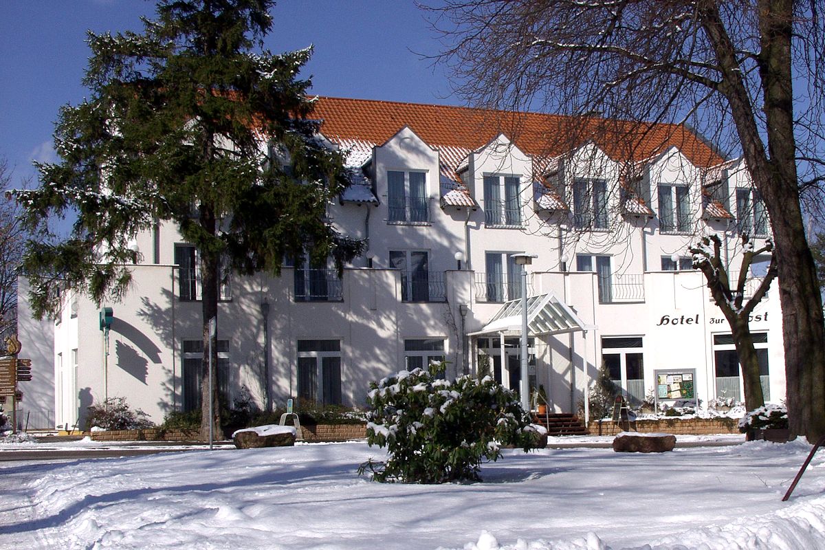 Hotel Zur Post, Bad Tabarz - Winteransicht