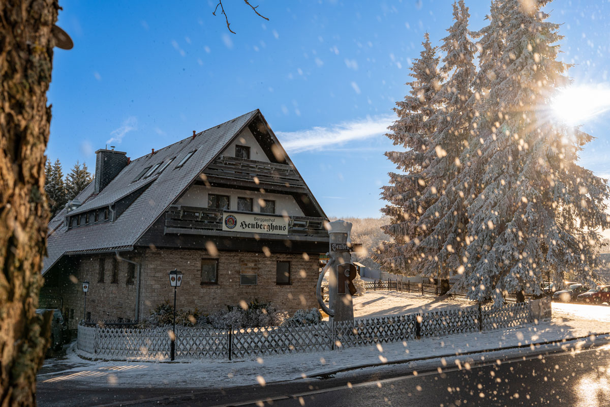 Berggasthof Heuberghaus im Winter
