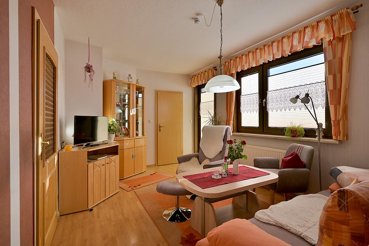 Ferienwohnung Gartenblick (Wohnzimmer)