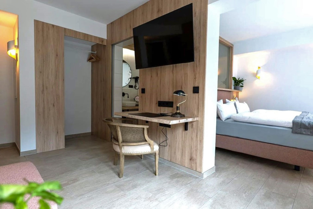 Doppelzimmer 32m² mit Terrasse