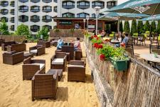 Biergarten und Strand