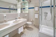 Blick in ein Familien-Badezimmer