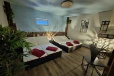 Saunalandschaft mit Infrarotsauna