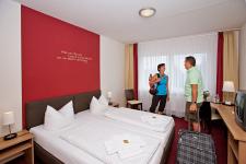 Blick in ein Doppelzimmer