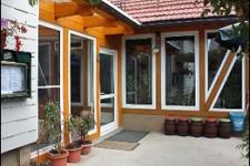 Eingangsbereich mit Wintergarten