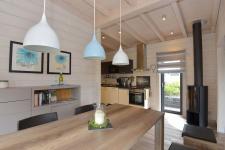 Ferienhaus Haus Gertrud (Küche mit Esstisch)