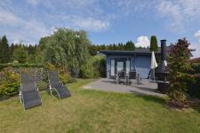 Saunahaus mit Liegewiese