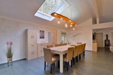 Steintal-Residenz (Esstisch)