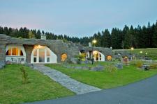 Feriendorf Auenland *** Erdhäuser
