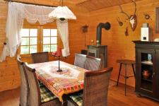 Blick in die Gartenhütte