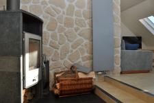 Wohnzimmer mit Kaminofen