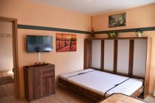 Aufbettung im Wohnzimmer