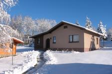 Ferienhaus Wiesenblick im Winter