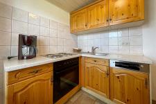 gut ausgestattete Küche