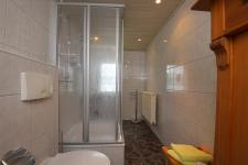 Bad mit Dusche / WC