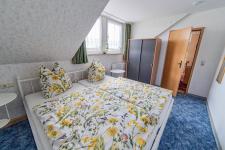 Blick in ein Schlafzimmer (Fewo9)