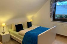 Blick in ein Schlafzimmer