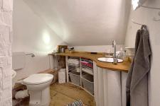 Badezimmer mit Dusche