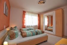Ferienwohnung im Erdgeschoss, Schlafzimmer