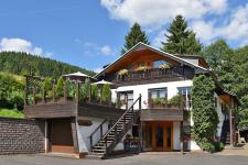 Ferienwohnungen &amp; Ferienhaus Kühn, Manebach