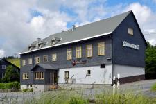 Gasthaus &amp; Pension Am Rennsteig, Spechtsbrunn