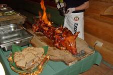 Spanferkel bei einer Feier