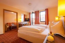 Balkonzimmer Dorfblick