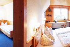 Blick in ein Gästezimmer