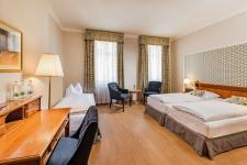 Beispiel Dreibettzimmer