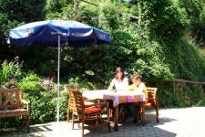 Entspannen Sie im Biergarten