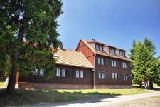 Apartments + Ferienhaus