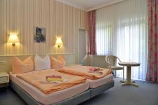 Blick in ein Doppelzimmer