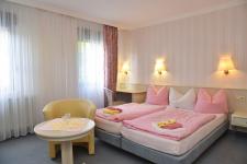 Blick in ein Doppelzimmer