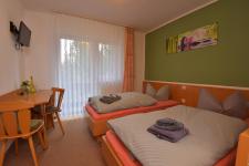 Blick in ein Gästezimmer