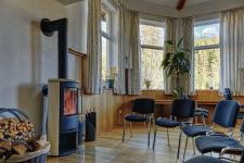Seminarraum mit Kamin