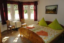 Blick in ein Gästezimmer