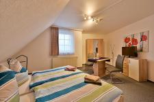 Blick in ein Doppelzimmer