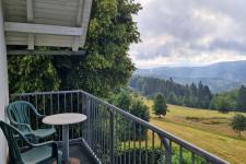 Fernblick von einem Balkonzimmer