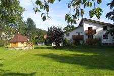 Spiel- und Liegewiese