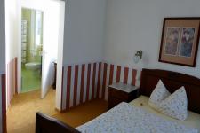 Blick in eine Suite mit Loggia