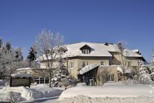 Rennsteighotel Herrnberger Hof, Neuhaus am Rennweg - Winteransicht