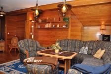 Wohnzimmer im Untergeschoss