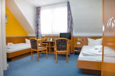 Zwei-Bett-Zimmer