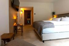 Einzel-/Doppelzimmer 22m² mit Terrasse
