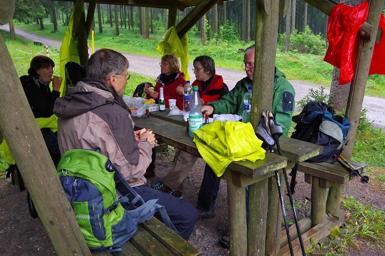 Picknick unter Dach